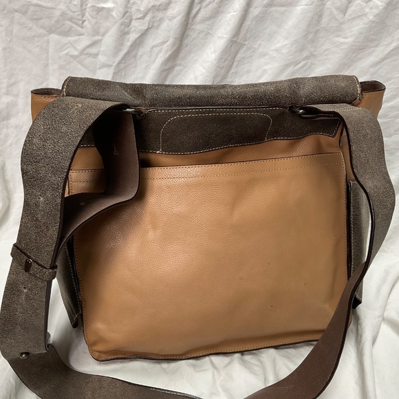 Scout by PPB Leather Convertible Crossbody Messenger and Diaper Bag - Picture 2 of 15